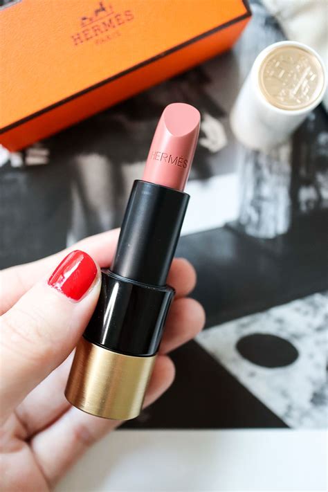 hermes beige lipstick.